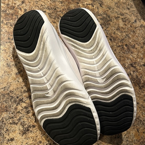 Nike slip on - Picture 5 of 5